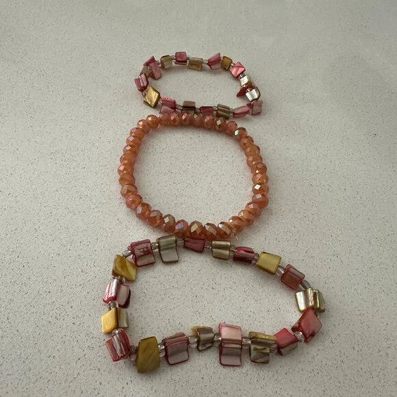 3 Colorful Stretch Bracelets - Picture 4 of 5